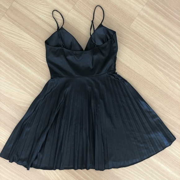 SALE!!! Black fit and flare dress. Crepe skirt Beaded band - Picture 6 of 6